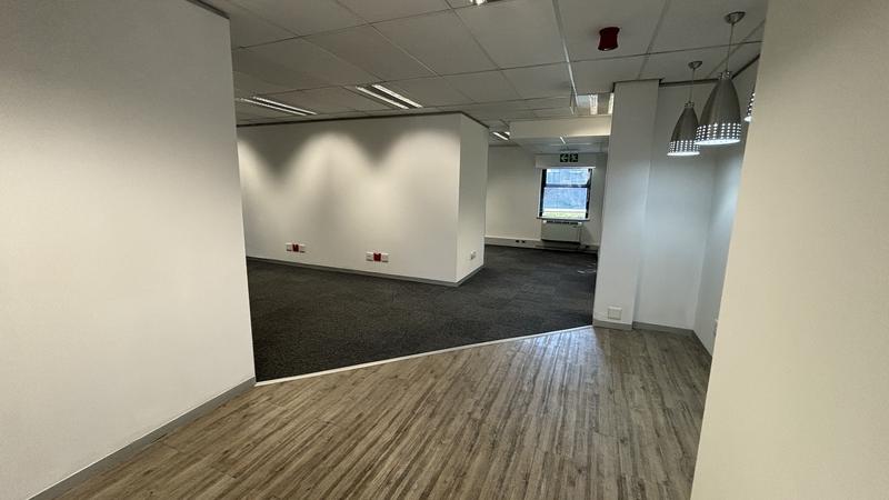 To Let commercial Property for Rent in Mowbray Western Cape